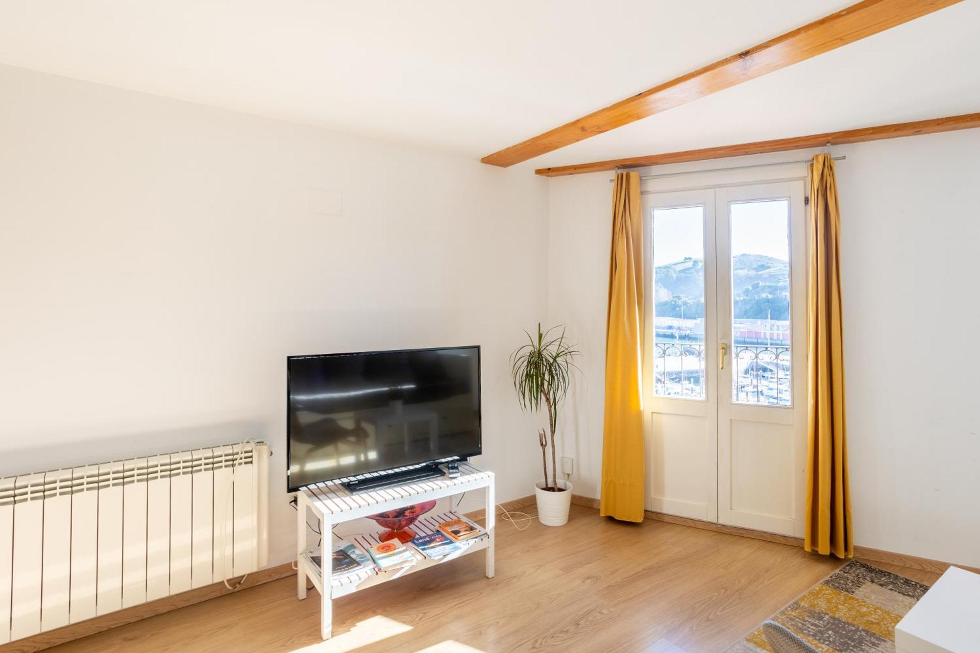 Apartamentos Bermeo, Museoa Bagian luar foto